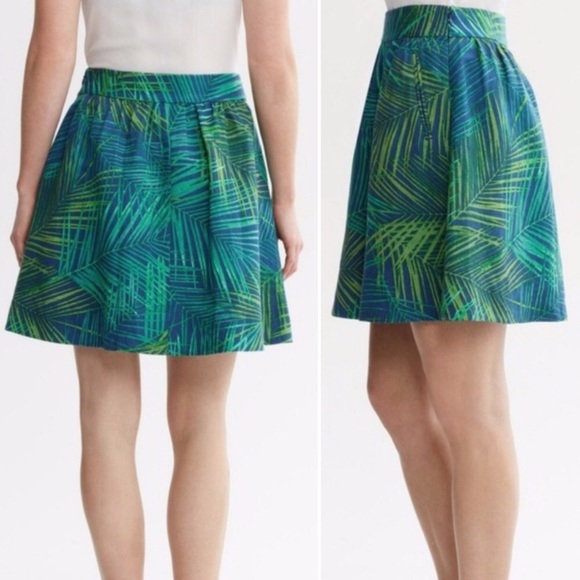 Banana Republic Dresses & Skirts - Banana Republic Tropical Leaves Linen Skirt - green blue- size 14